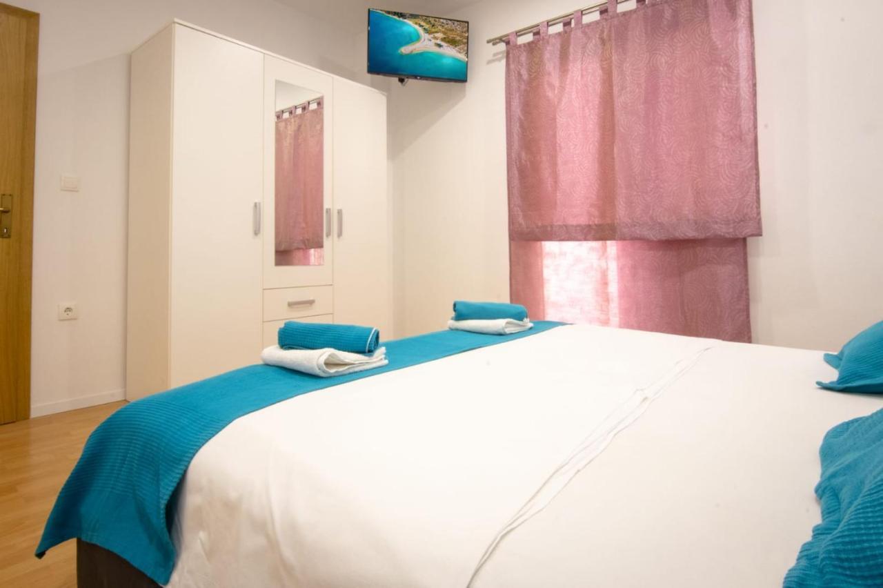 Apartment Cvita Free Beach Parking Makarska Exterior foto