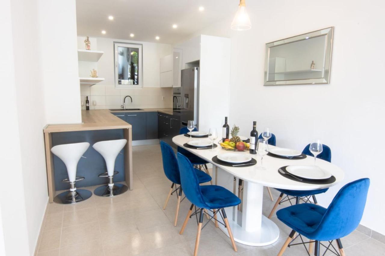 Apartment Cvita Free Beach Parking Makarska Exterior foto